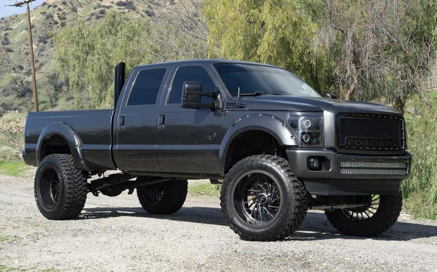 Ford F-250 Super Duty Crew Cab on Forgiato Wheels (Ventoso-T) '2018